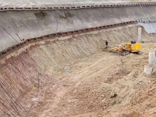 温江基坑边坡加固